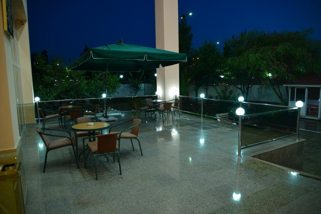 Konstantin Hotel Samarcande Extérieur photo